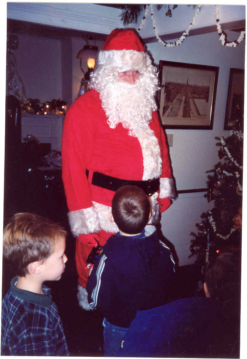 picture of santa claus visit