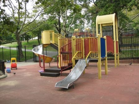 picture of climbing frame at Paul's Park