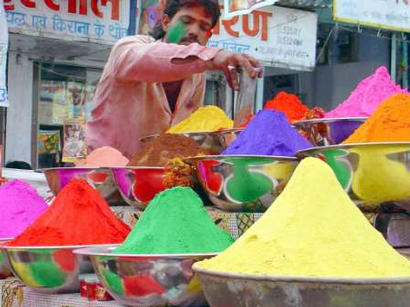 Coloured powders