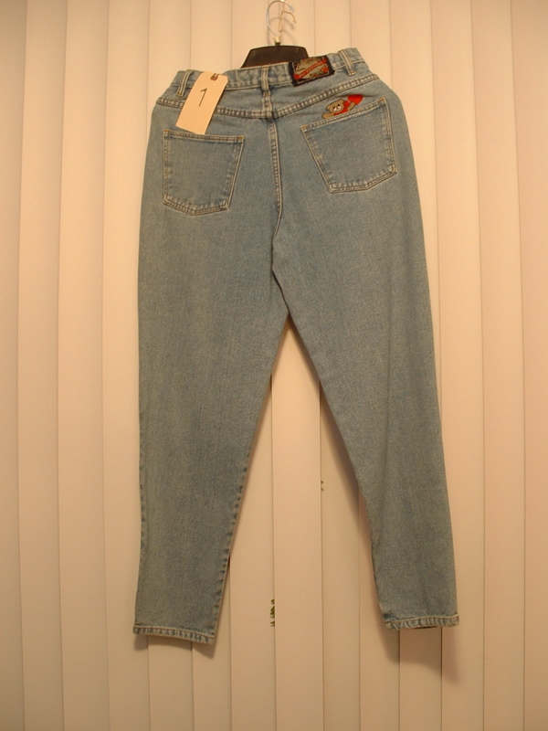 Item 1 Back
